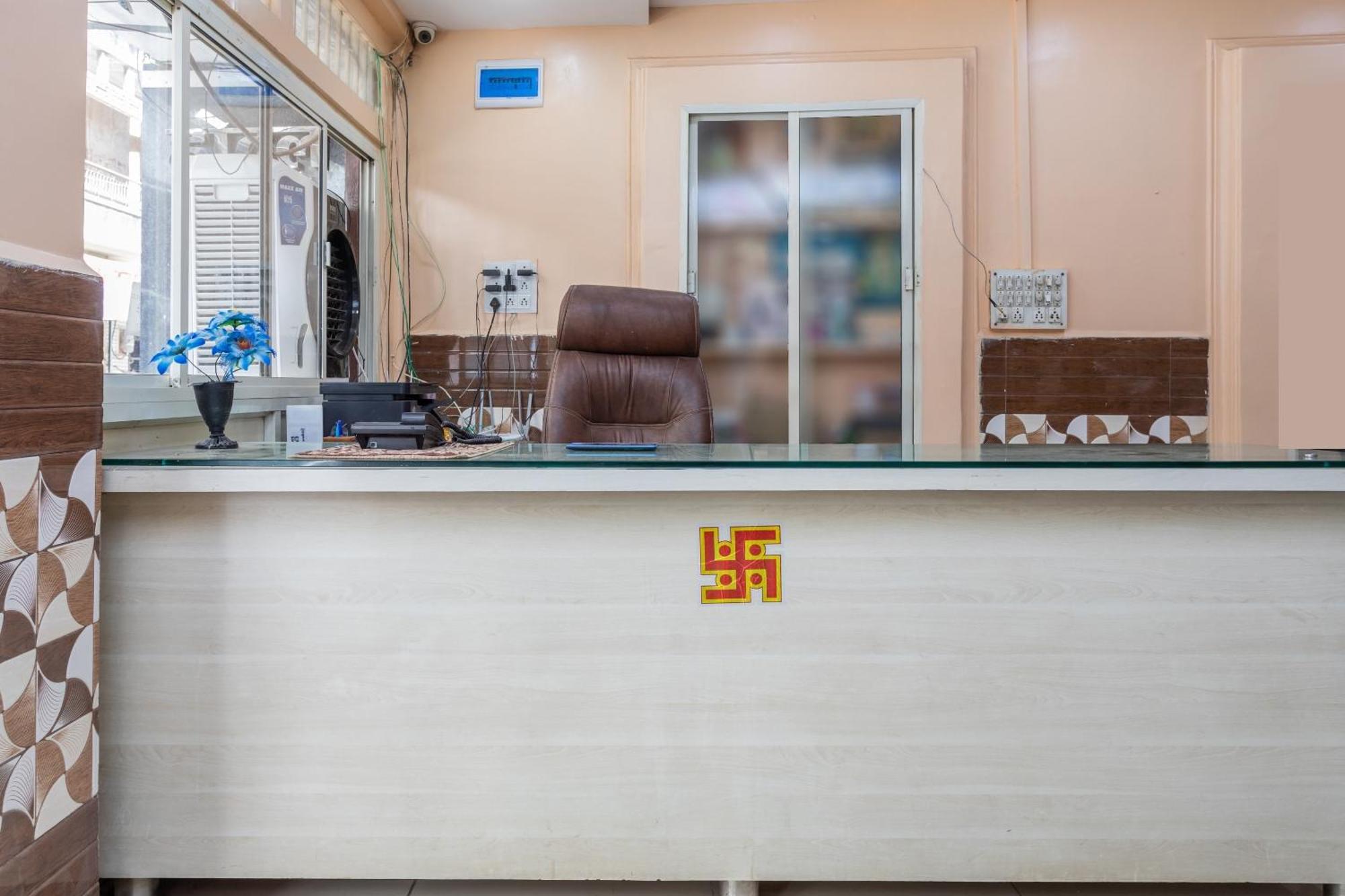 Spot On Hotel Sawera Indore Exterior photo