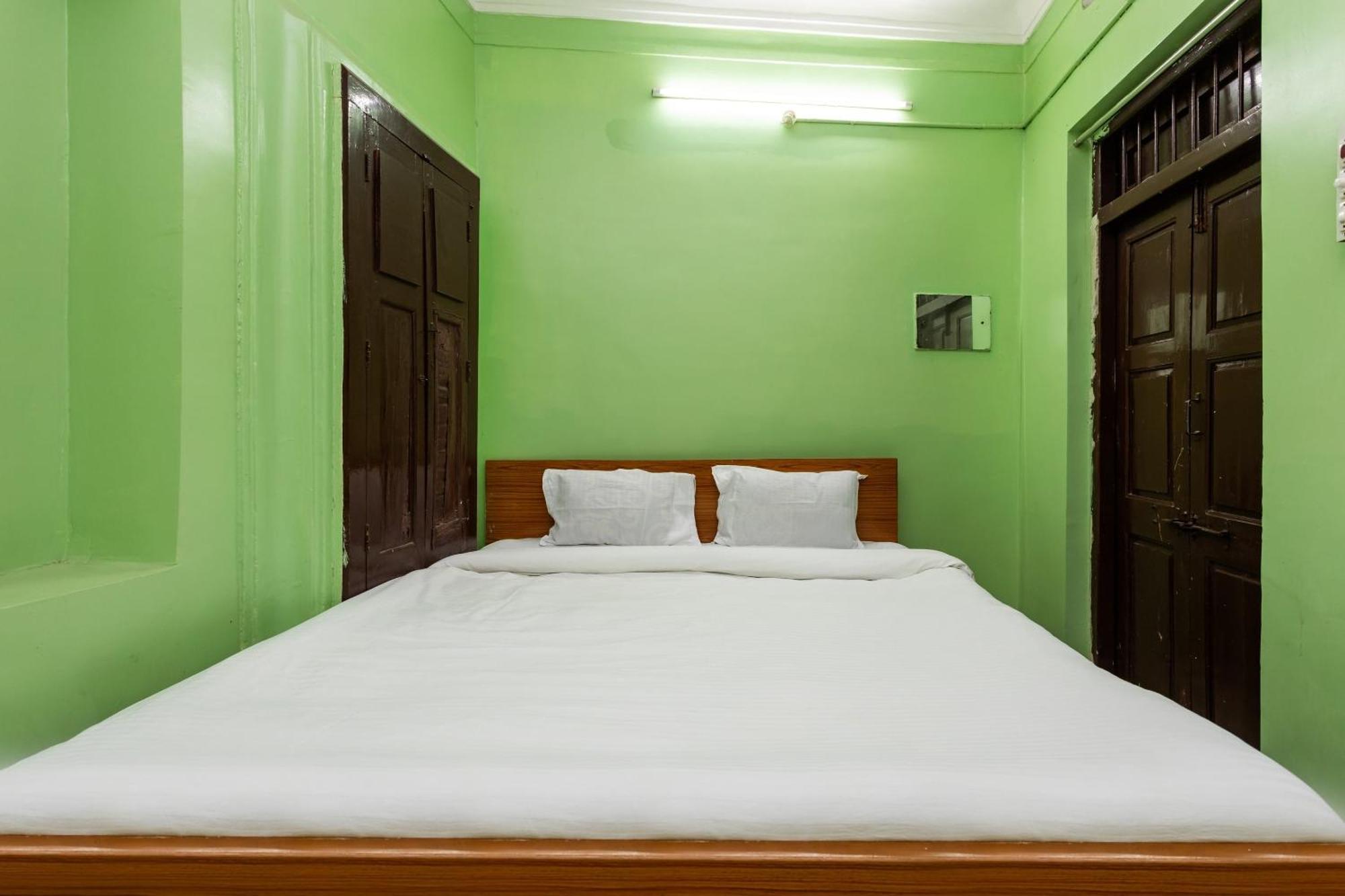 Spot On Hotel Sawera Indore Exterior photo